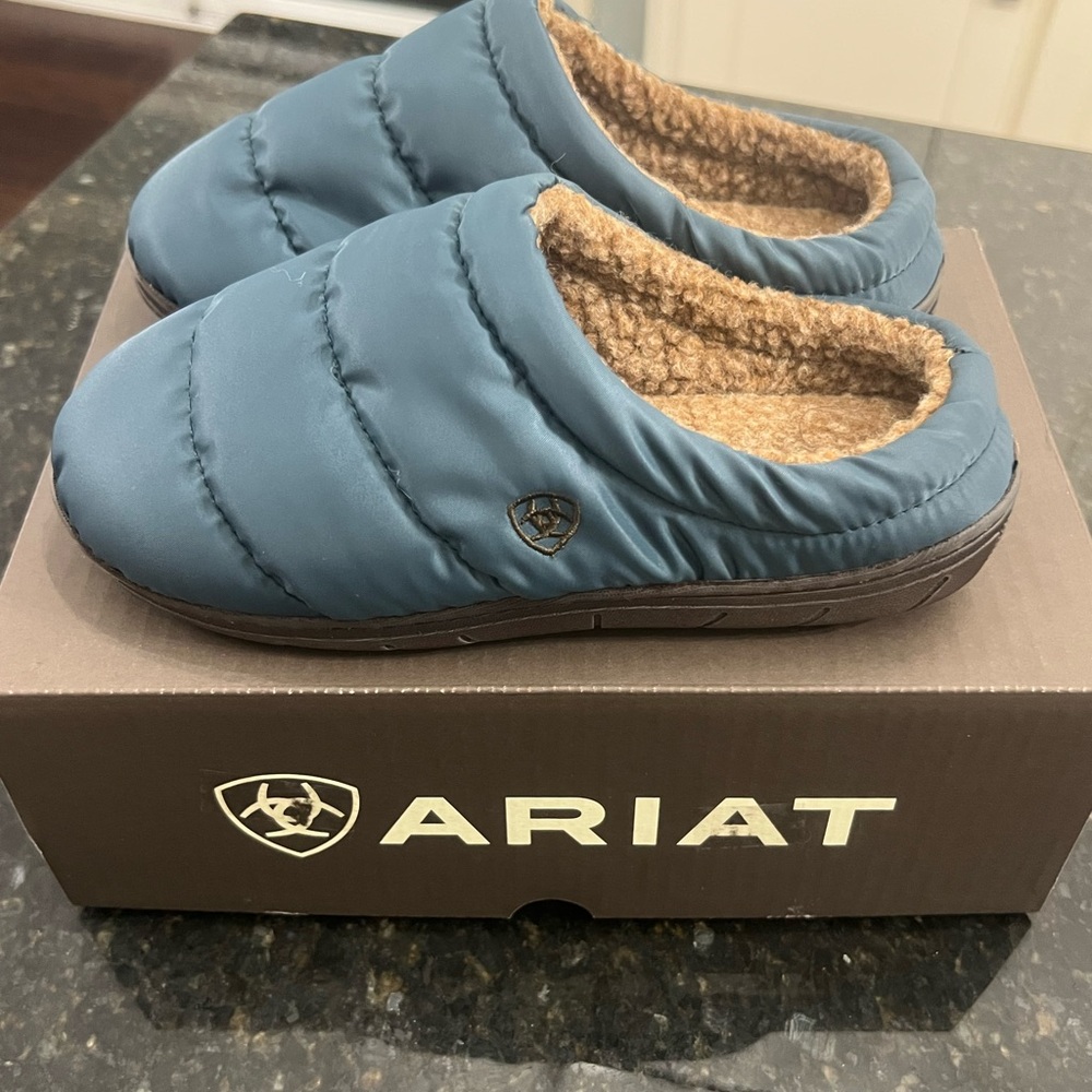 Ariat Crius Clog Slipper